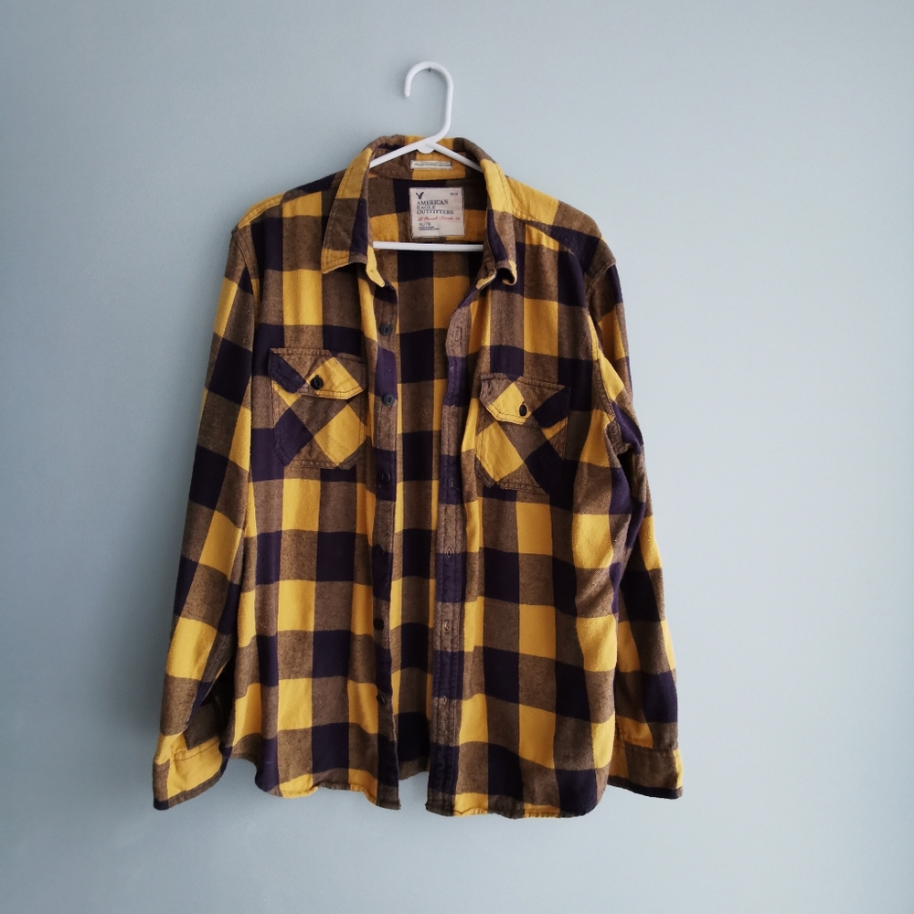 American Eagle flannel plaid button up